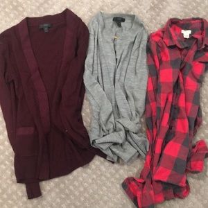 J Crew bundle: 2 cardigans & plaid button ⬆️